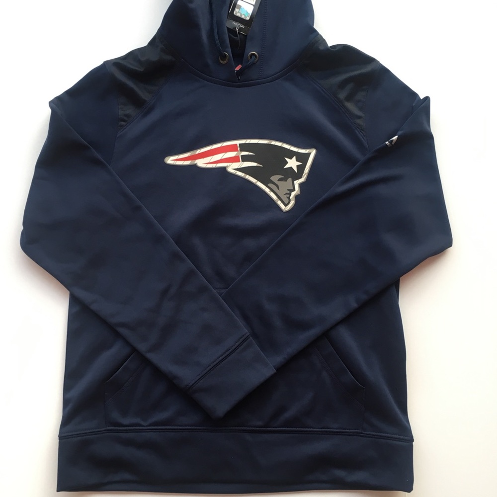NWT New England Patriots Majestic Therma Hoodie Small Sweatshirt Navy Multi - Picture 3 of 4
